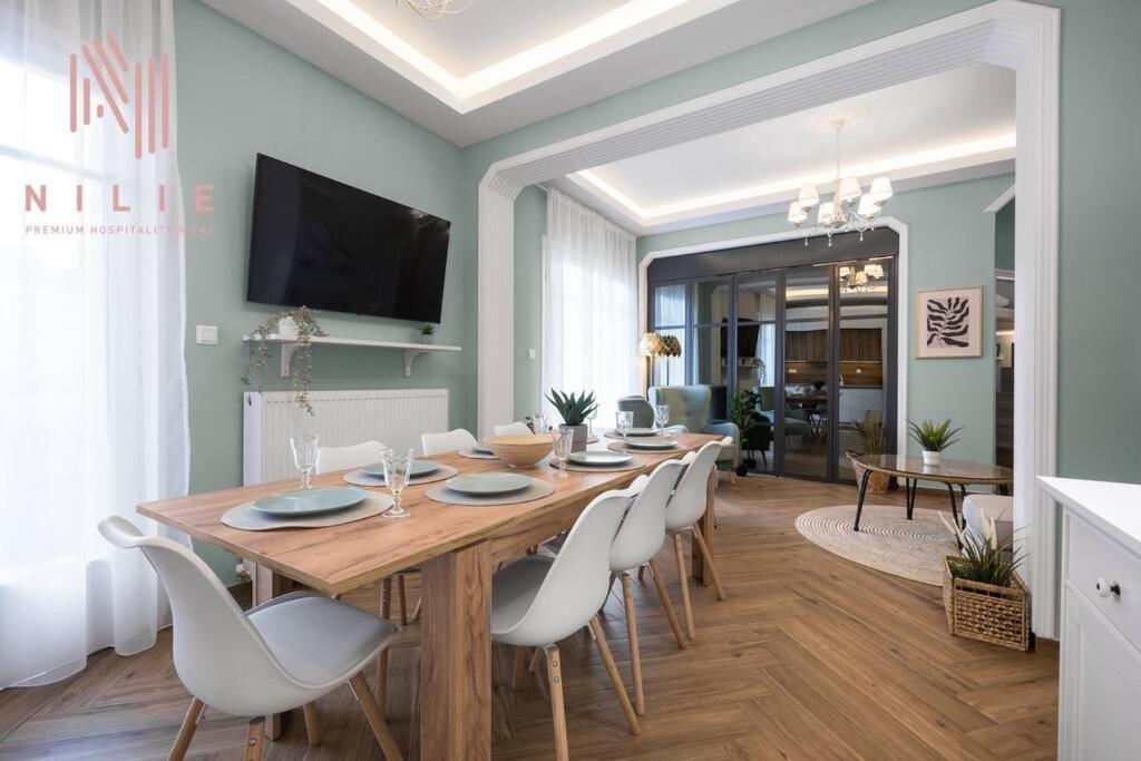 Deka, Nilie Hospitality Mgmt Apartment *