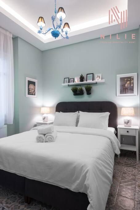 Deka, Nilie Hospitality Mgmt